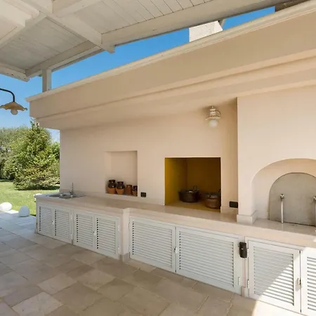 Bella Villa *